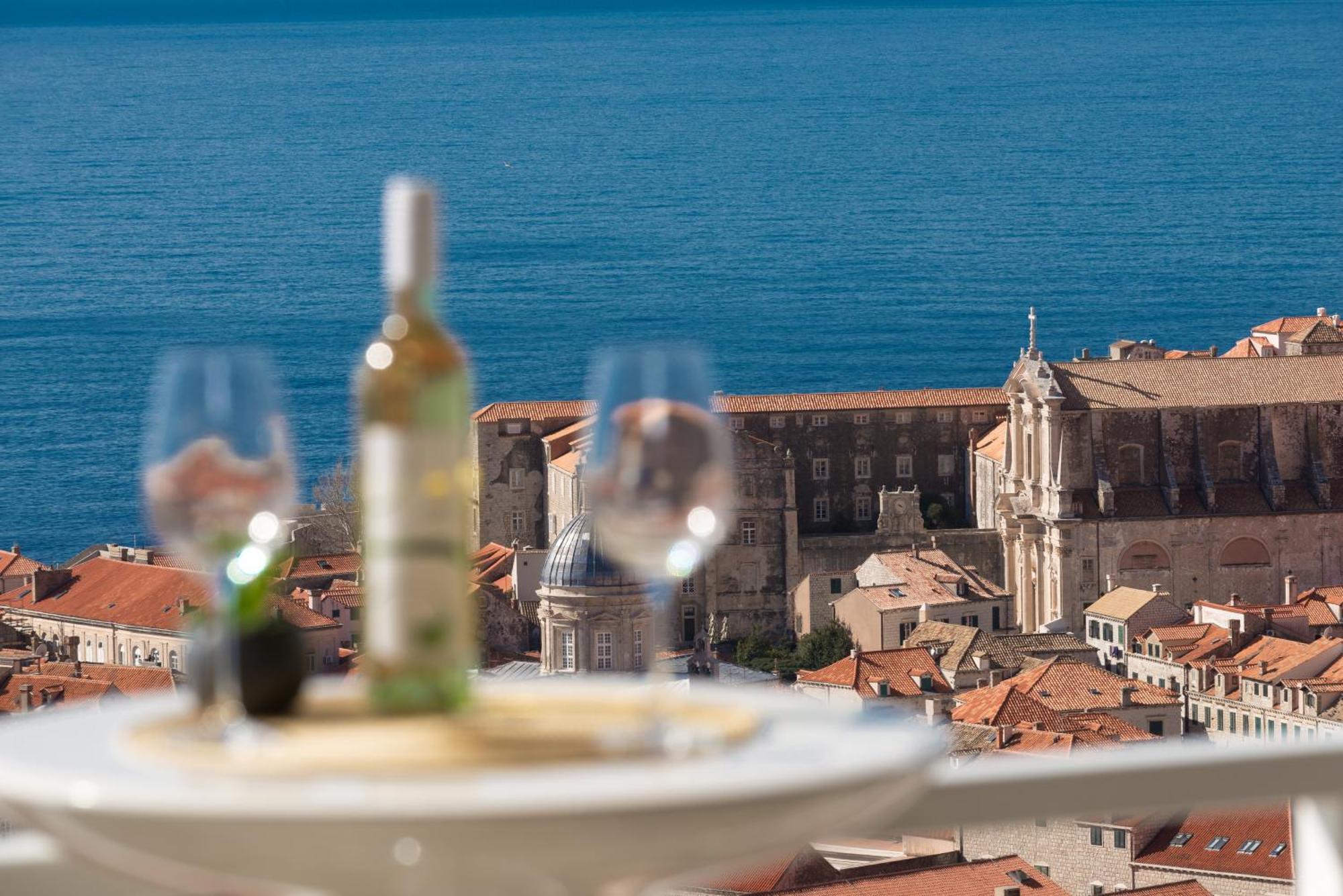 Portolan's Amazing Old Town & Sea View Apartamento *